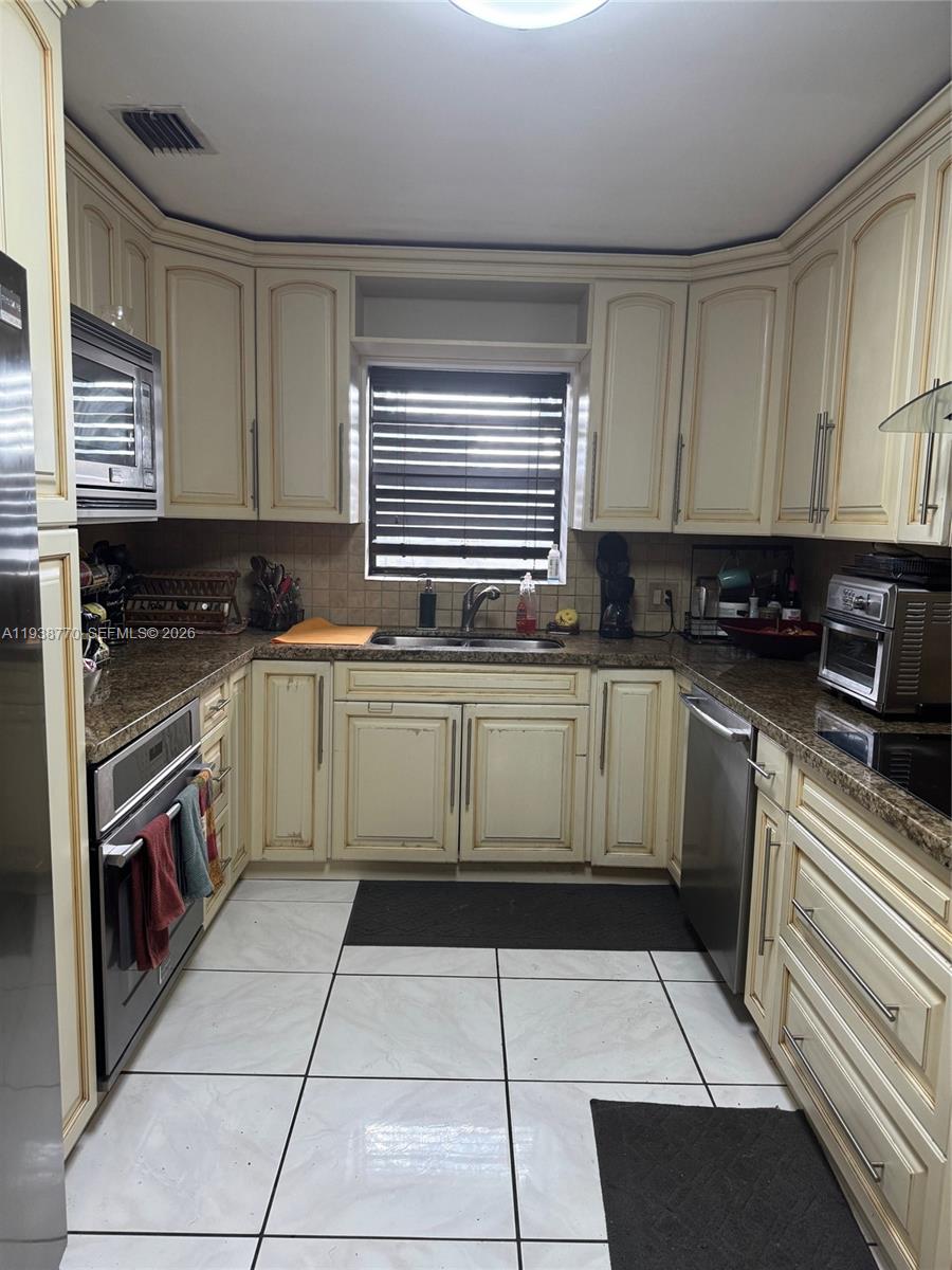 BELMONA PARK - Residential