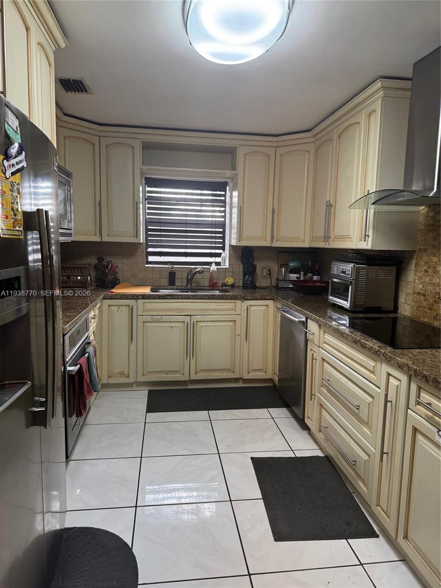 BELMONA PARK - Residential