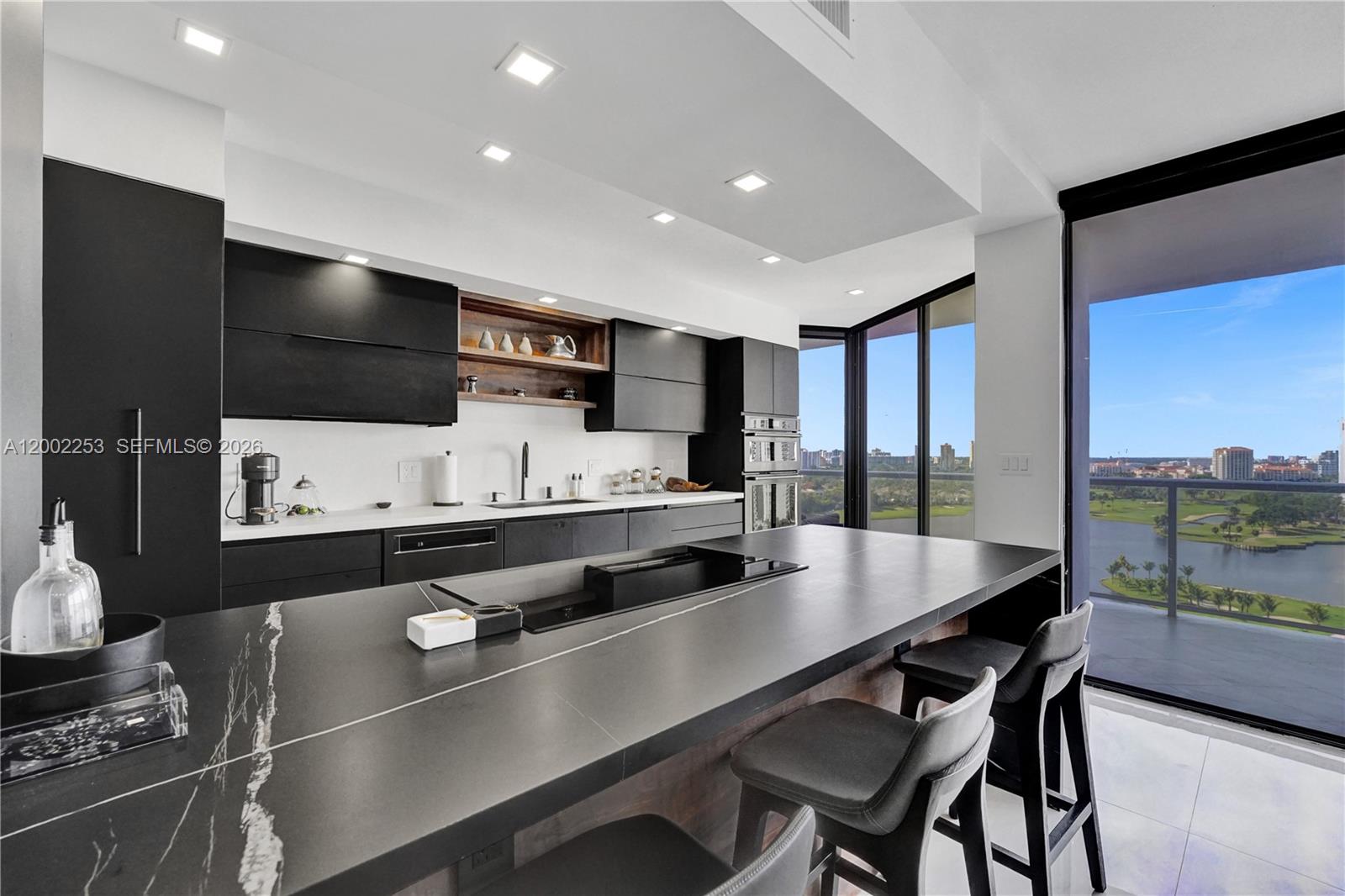 20281 E Country Club Dr 1503