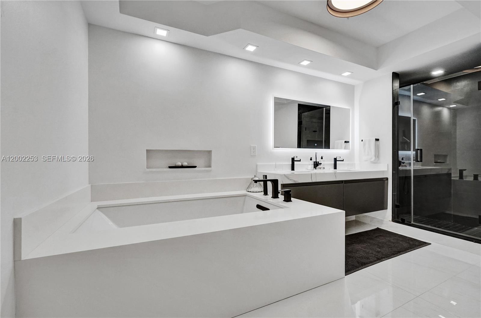 20281 E Country Club Dr 1503