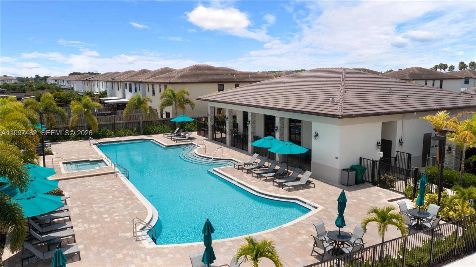 ALLAPATTAH GDNS - Residential