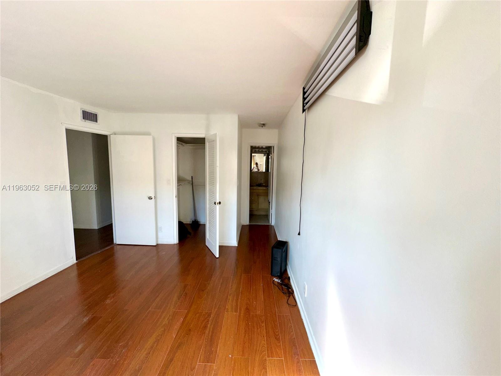 MAJESTIC GARDENS CONDOMIN - Residential