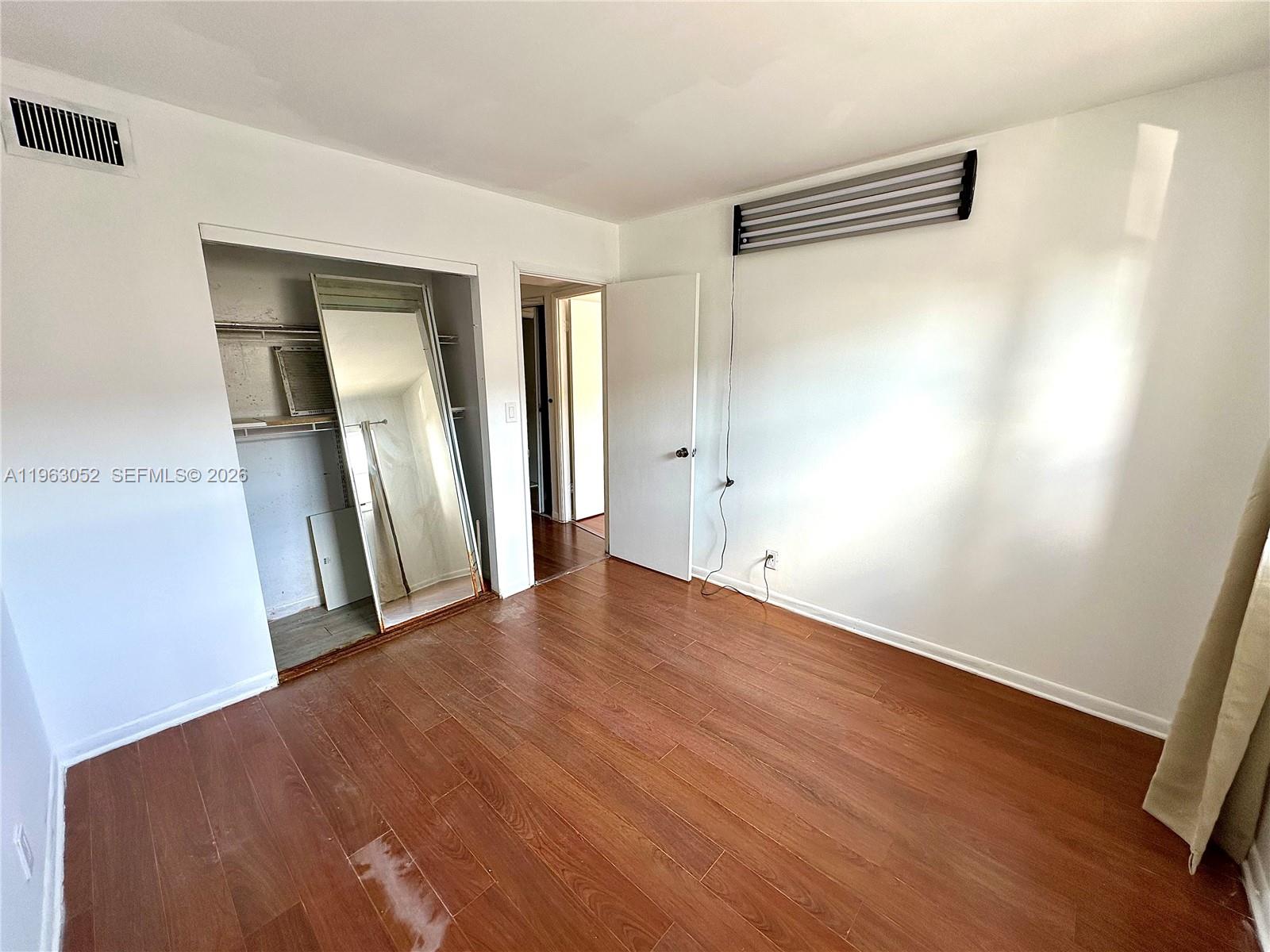 MAJESTIC GARDENS CONDOMIN - Residential