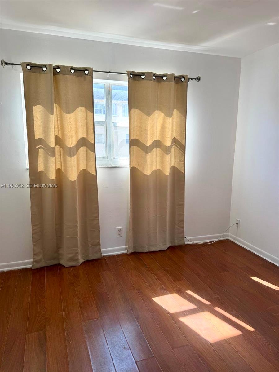 MAJESTIC GARDENS CONDOMIN - Residential