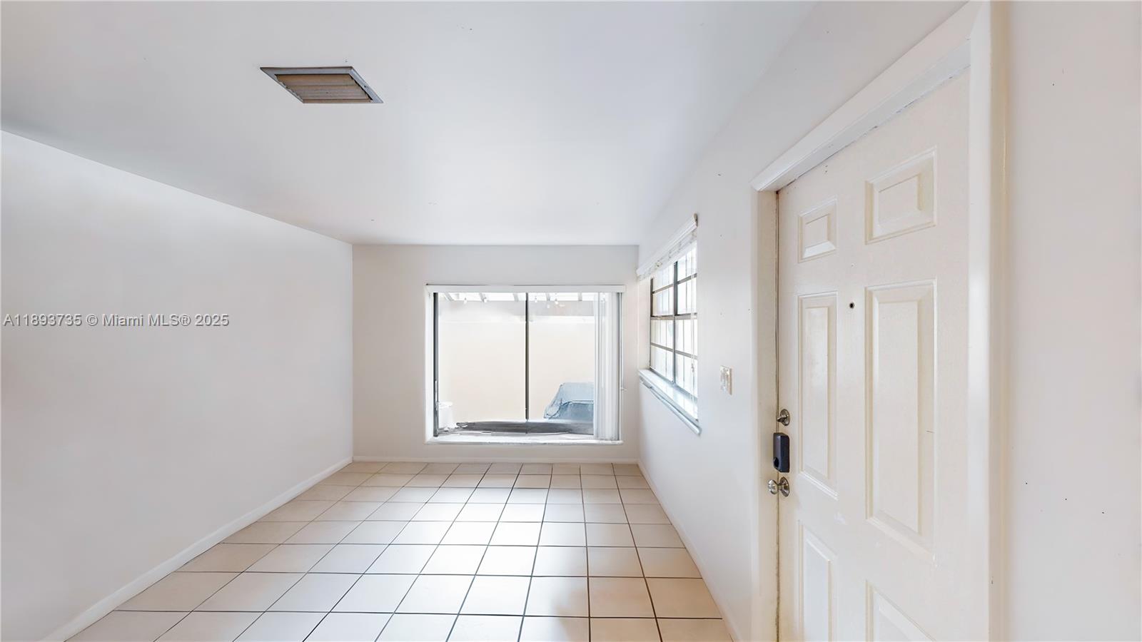 HOST CROSSINGS - Residential