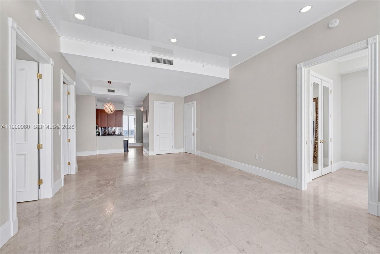 TRUMP PALACE CONDO - Residential