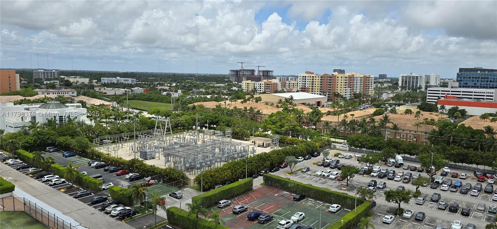 ADMIRALS PORT CONDO WEST - Residential