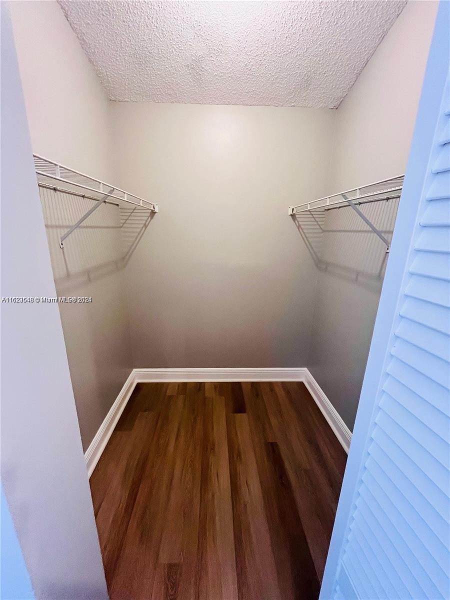 HAMPTONS OF NORTH LAUDERD - Residential Lease