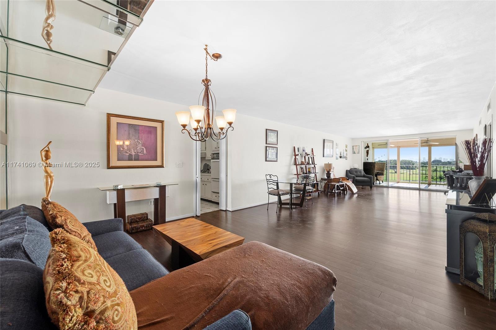 THE MONTEREY CONDO - Residential