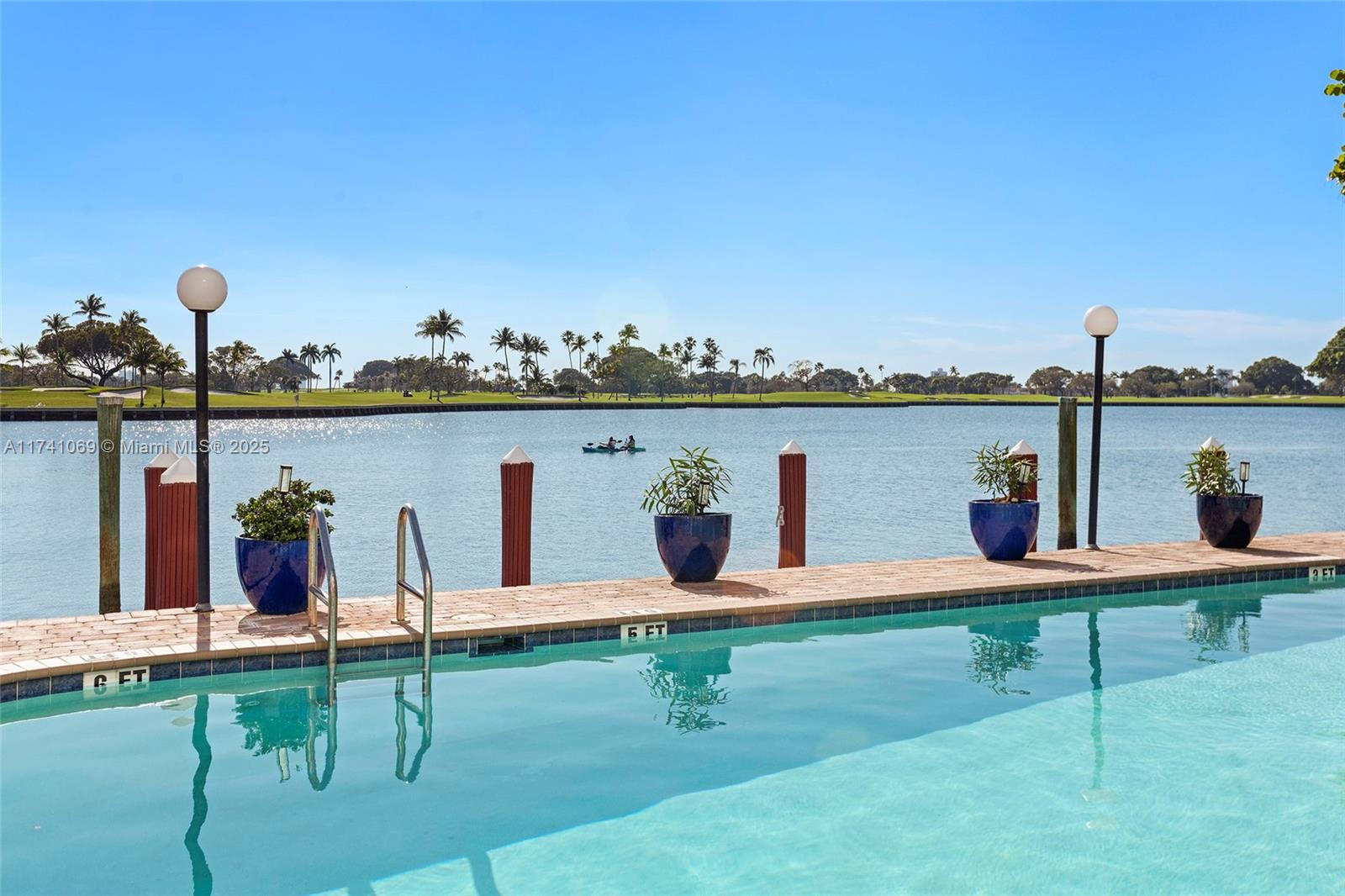 THE MONTEREY CONDO - Residential