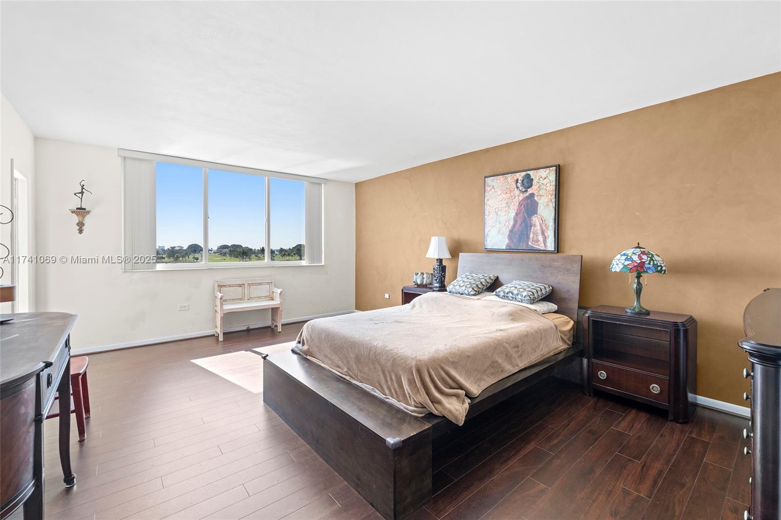 THE MONTEREY CONDO - Residential