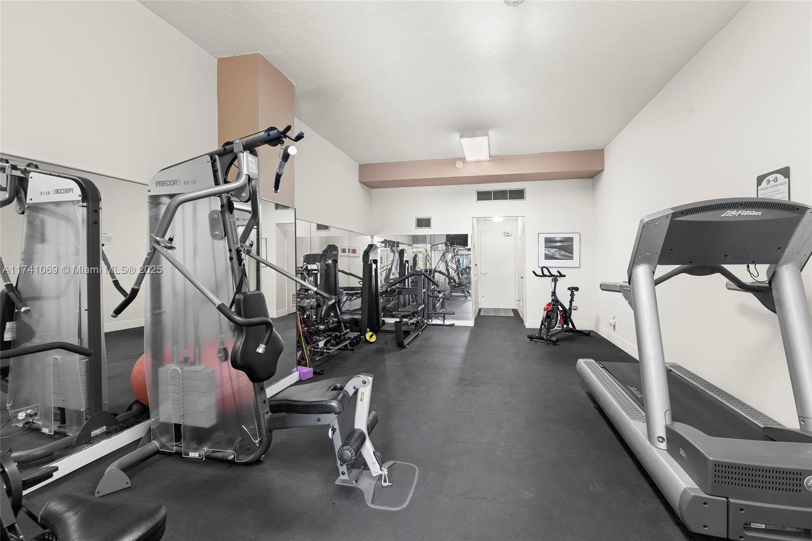 THE MONTEREY CONDO - Residential