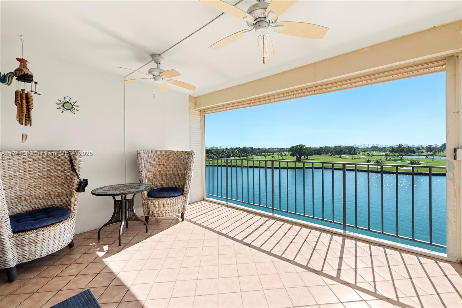 THE MONTEREY CONDO - Residential