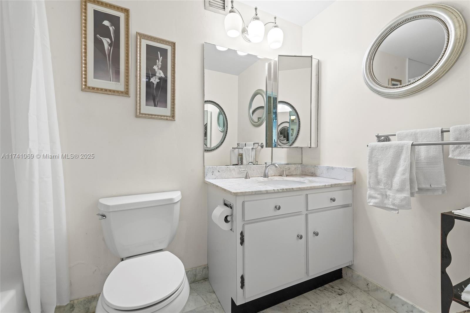 THE MONTEREY CONDO - Residential