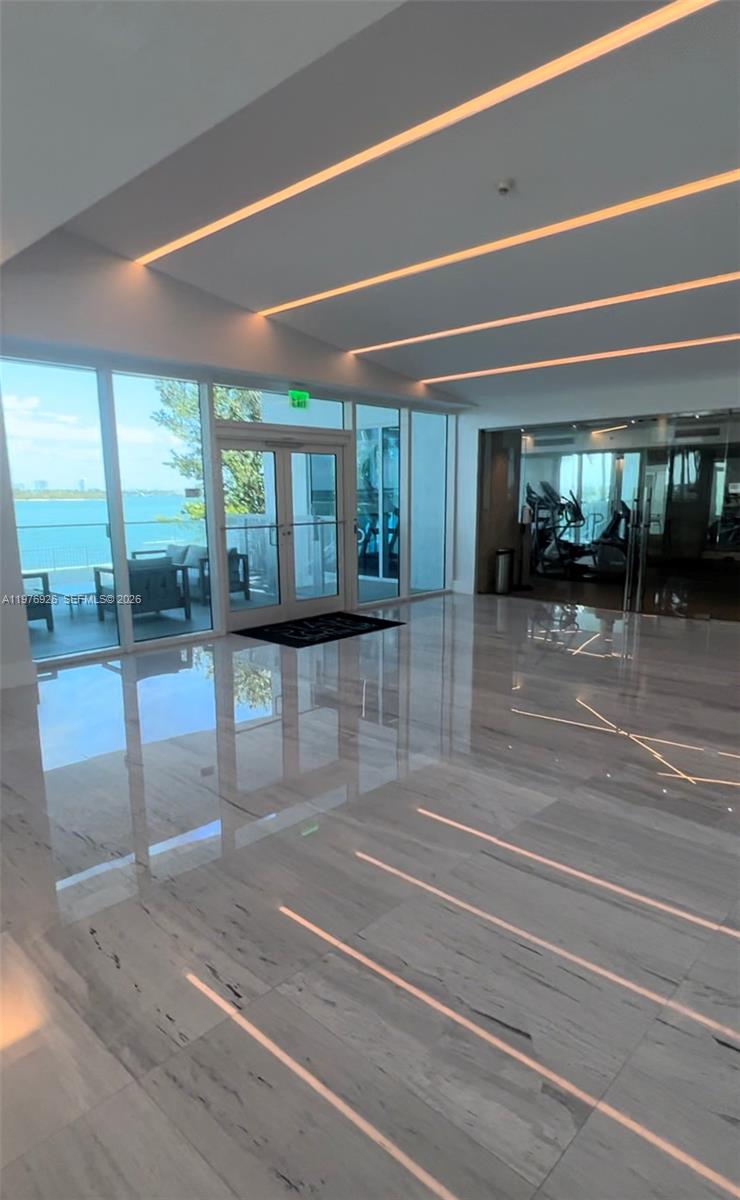 STAR LOFTS ON THE BAY CON - Residential Lease