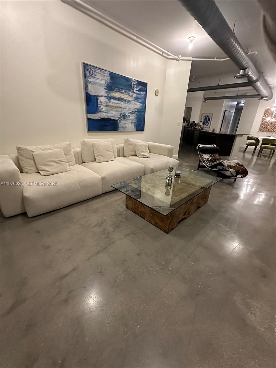 STAR LOFTS ON THE BAY CON - Residential Lease