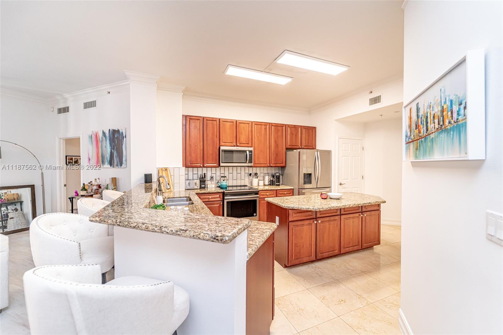 ALAQUA CONDO - Residential