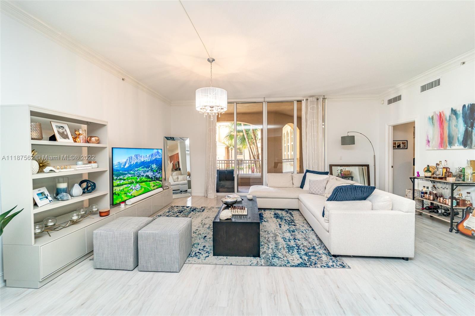 ALAQUA CONDO - Residential