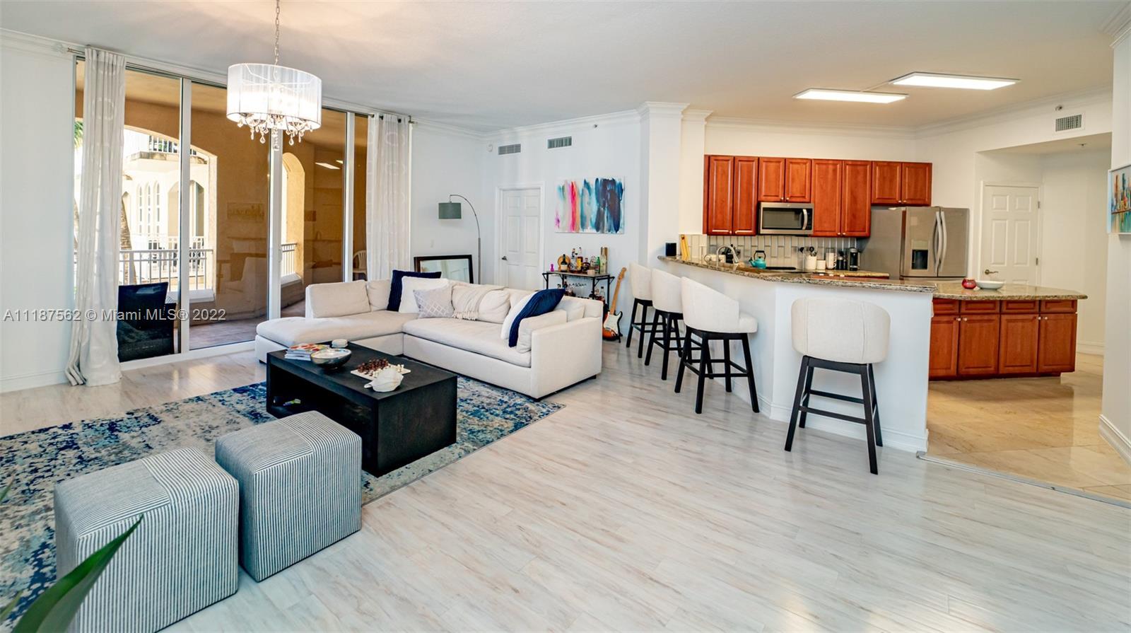 ALAQUA CONDO - Residential