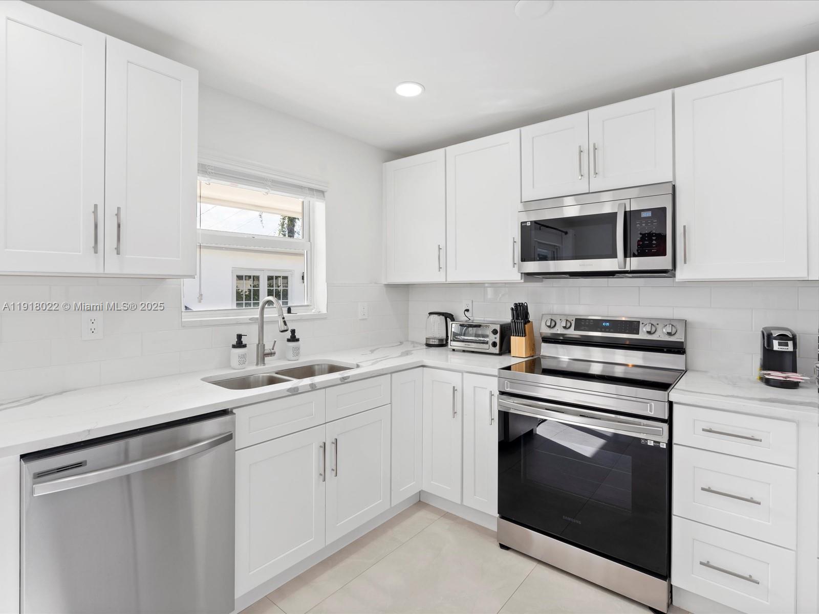 DRIFTWOOD PLAZA NO 3 - Residential Income