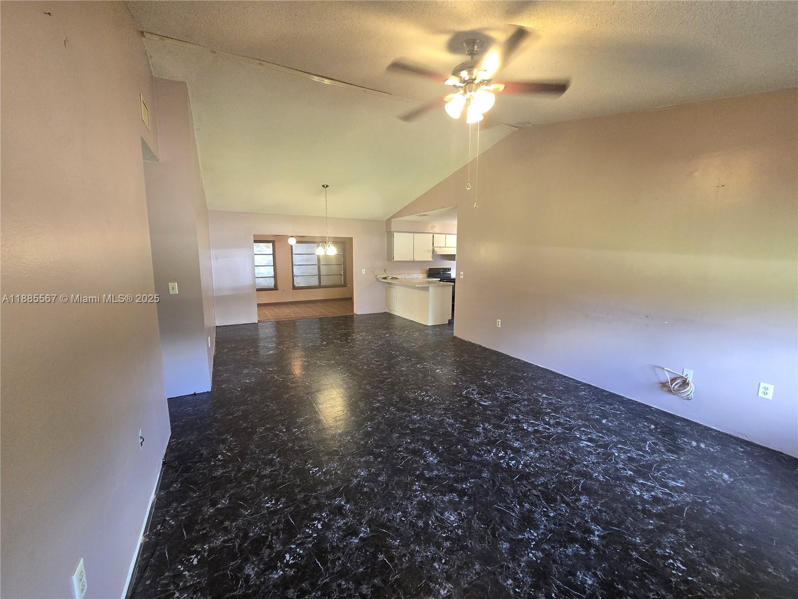 SEBRING HILLS SOUTH WEST - Residential