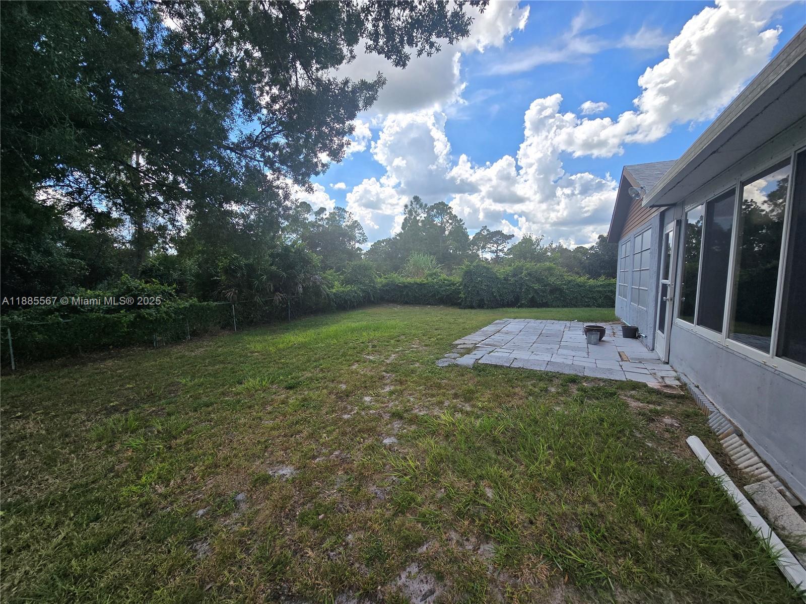 SEBRING HILLS SOUTH WEST - Residential