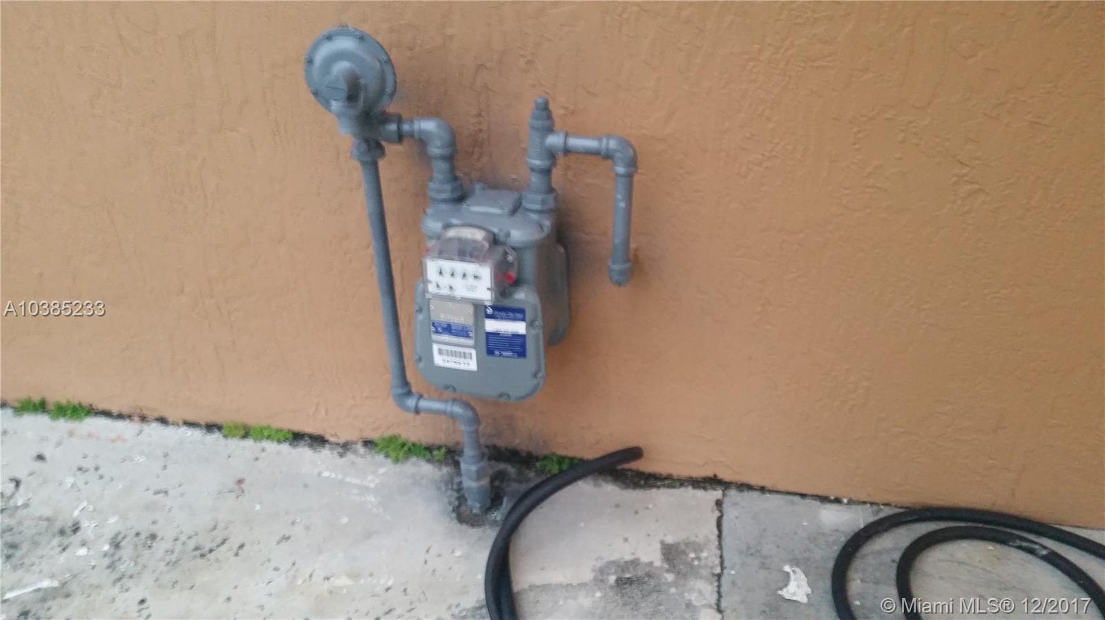 SOUTHERN ESTATES - Residential