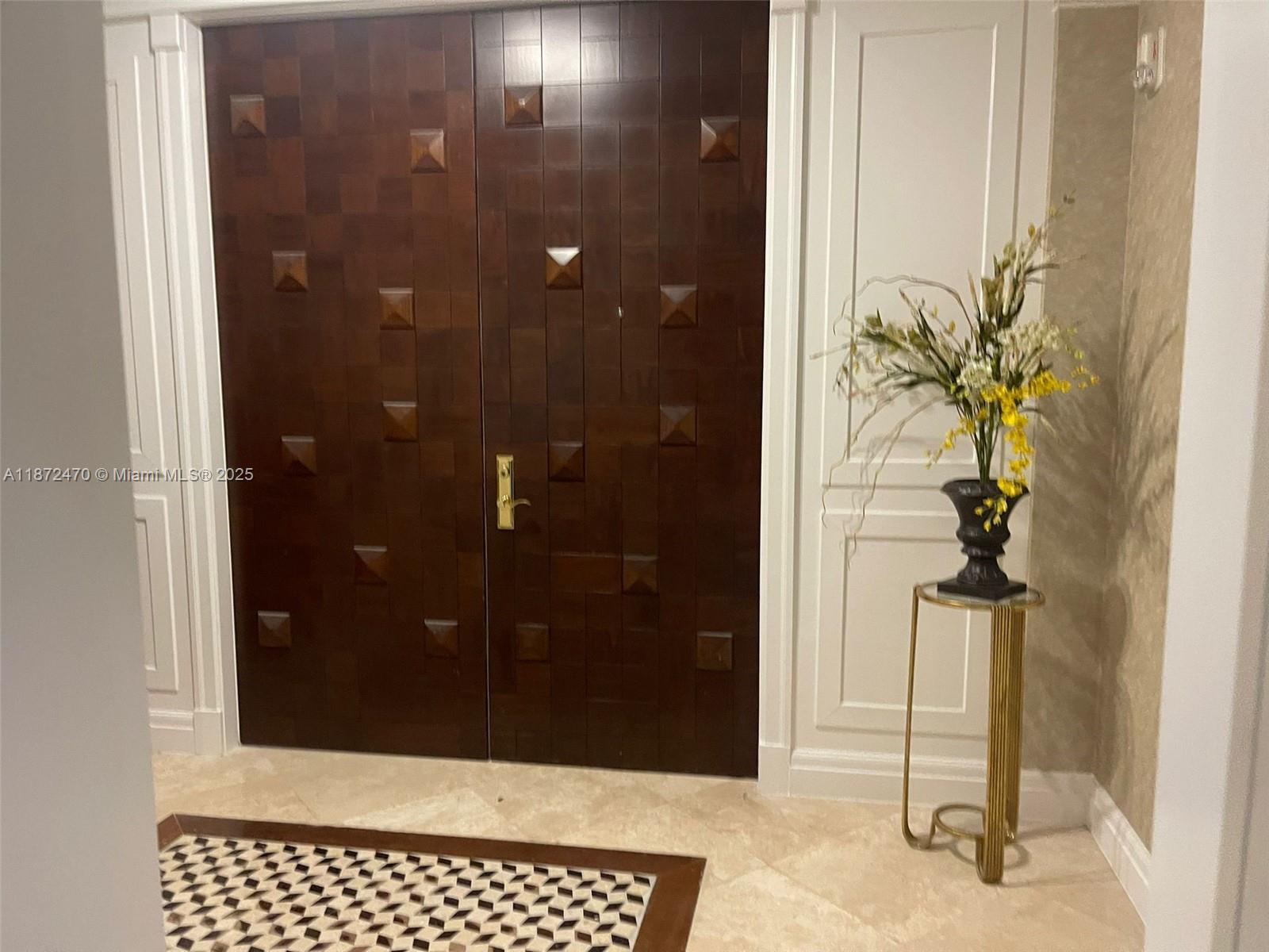 THE PENINSULA CONDO - Residential Lease