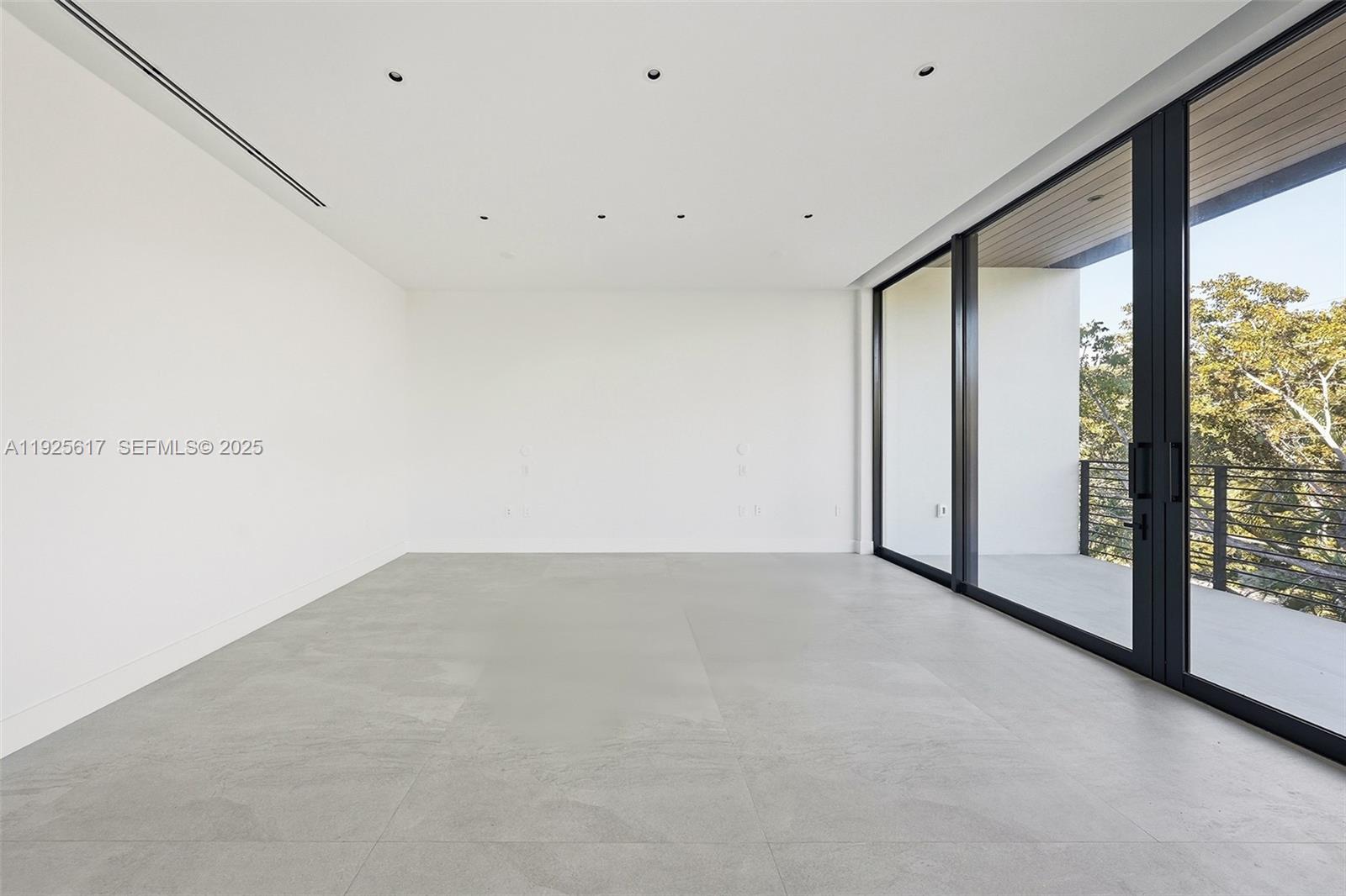 CRYSTAL BLUFF ADDN TO SIL - Residential