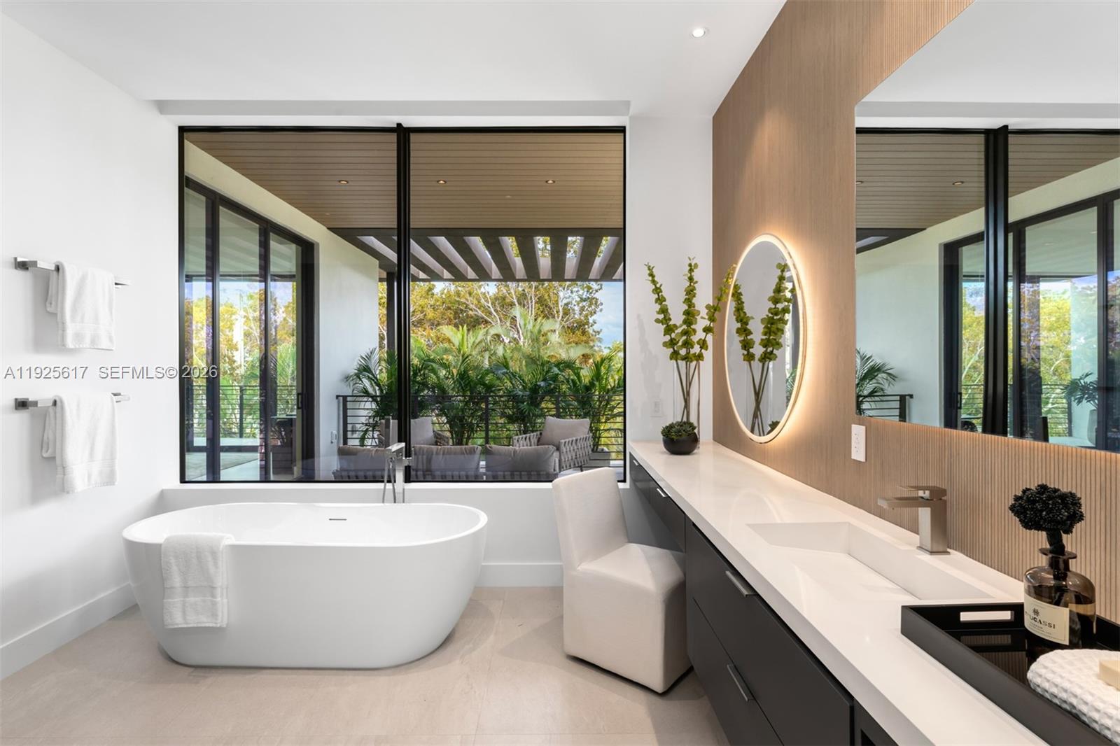 CRYSTAL BLUFF ADDN TO SIL - Residential