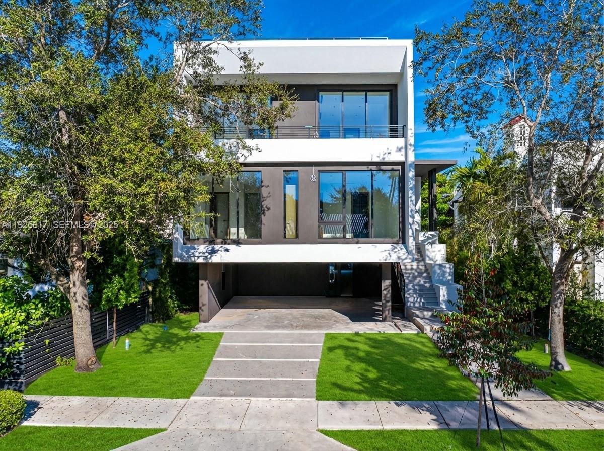 CRYSTAL BLUFF ADDN TO SIL - Residential