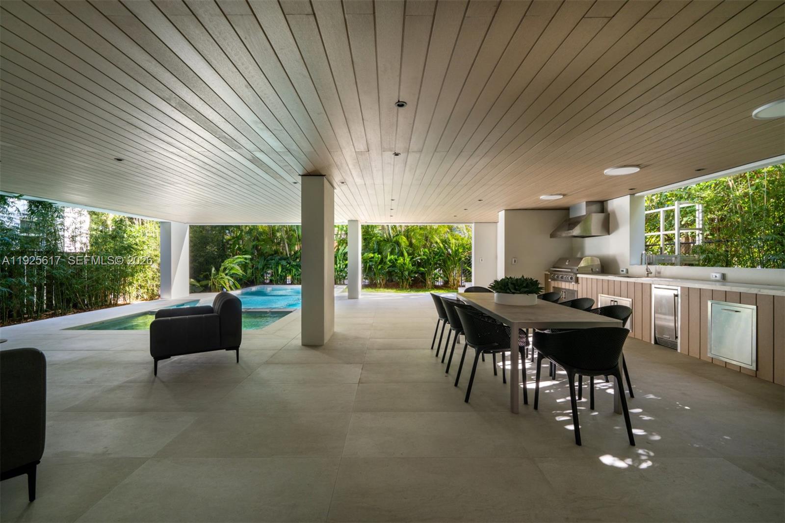 CRYSTAL BLUFF ADDN TO SIL - Residential