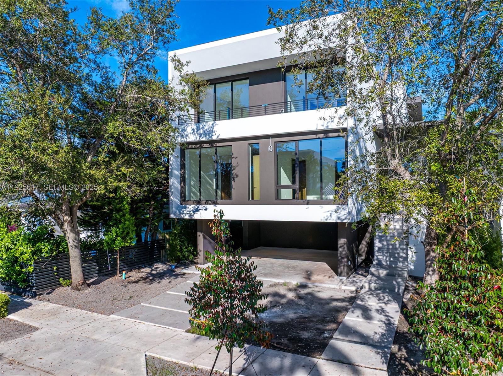 CRYSTAL BLUFF ADDN TO SIL - Residential