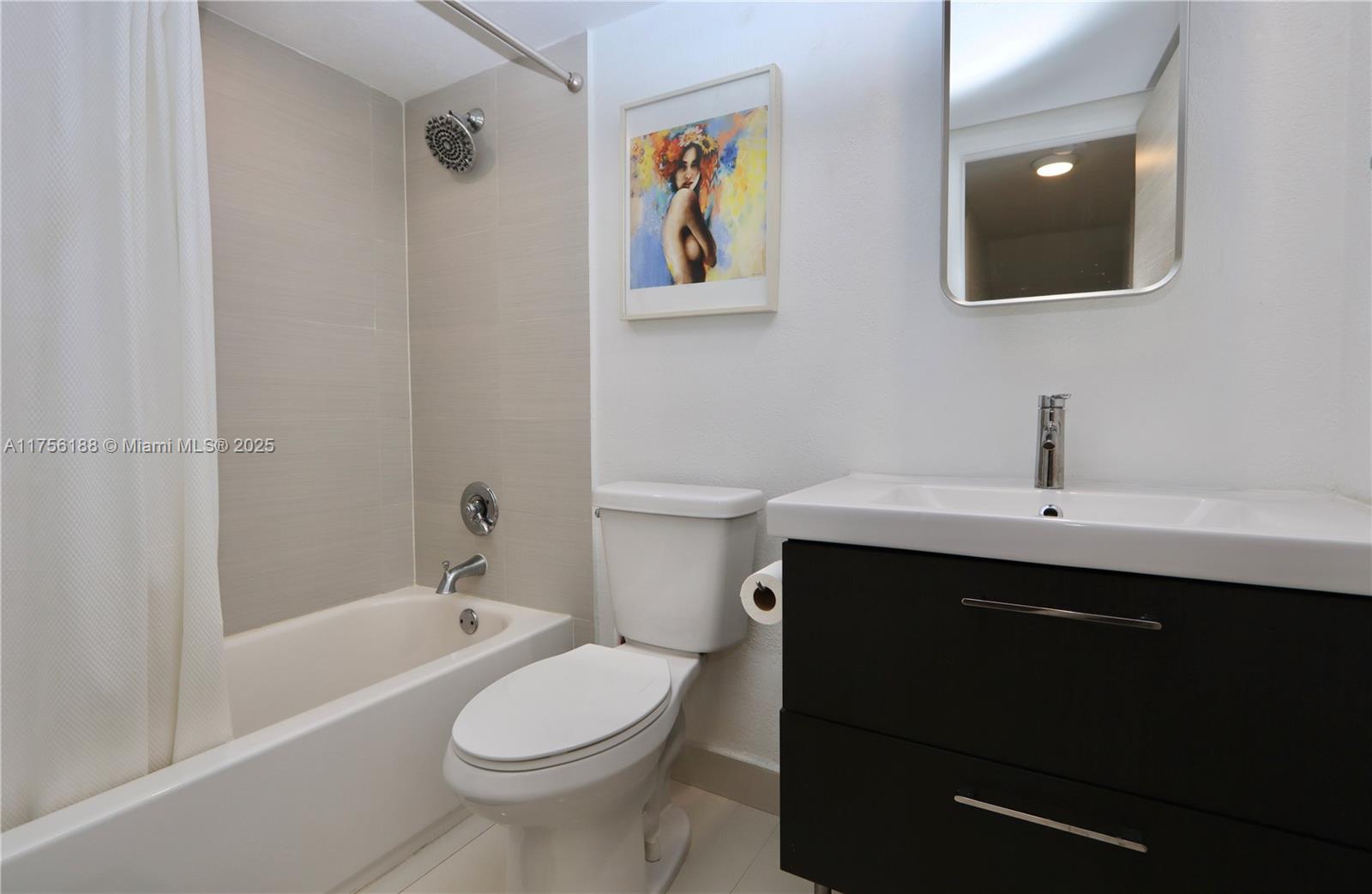 VILLA DORADA CONDO NO 2 - Residential