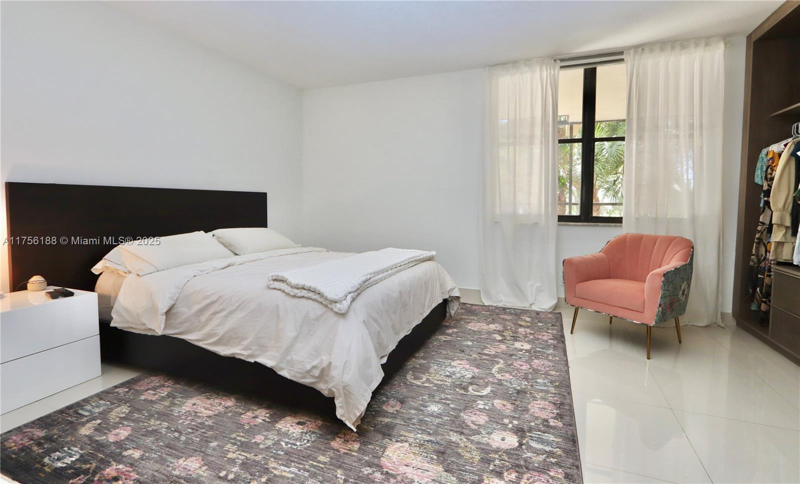 VILLA DORADA CONDO NO 2 - Residential