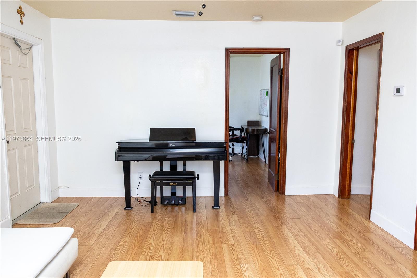 HOLLYWOOD PARK - Residential