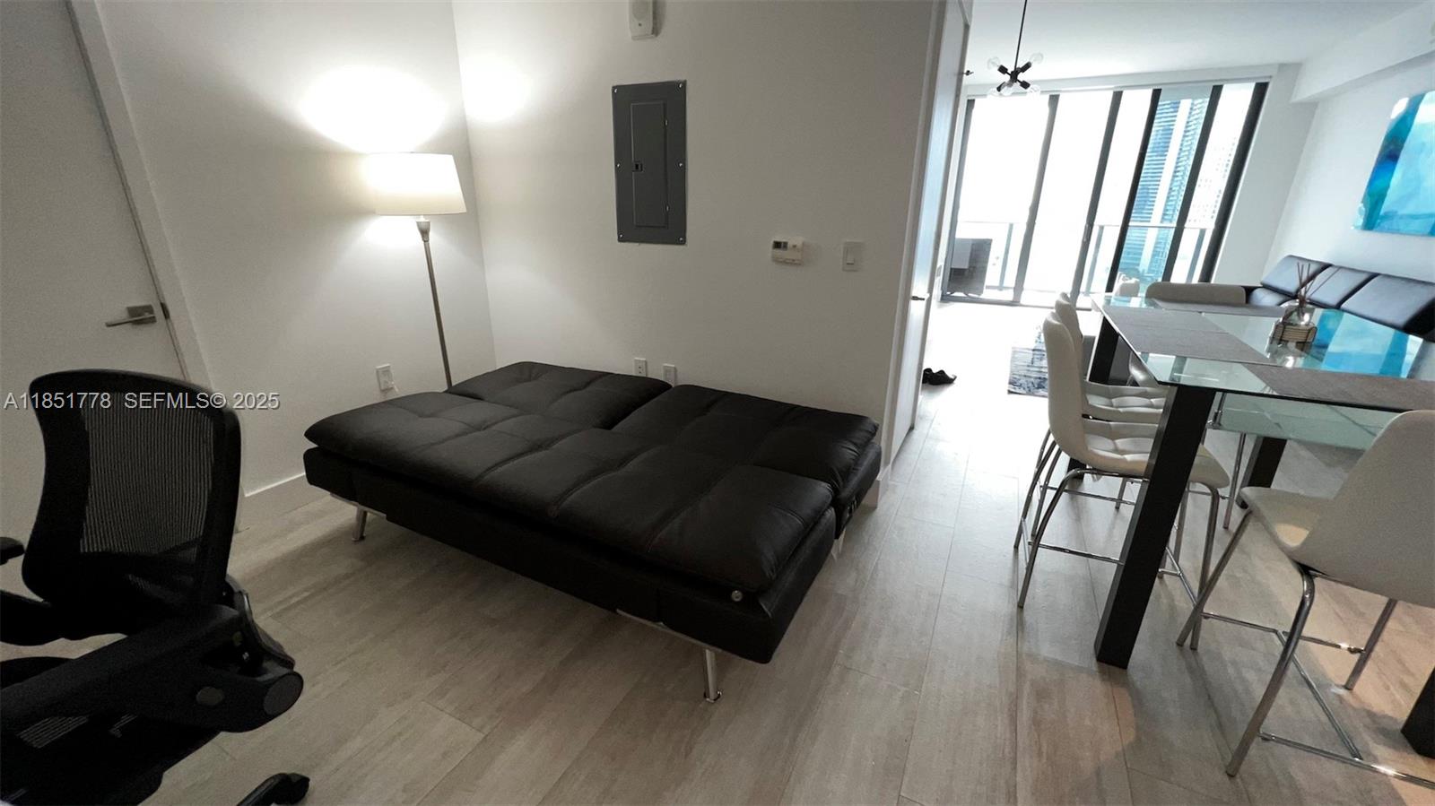 3401 MIDTOWN CONDO - Residential