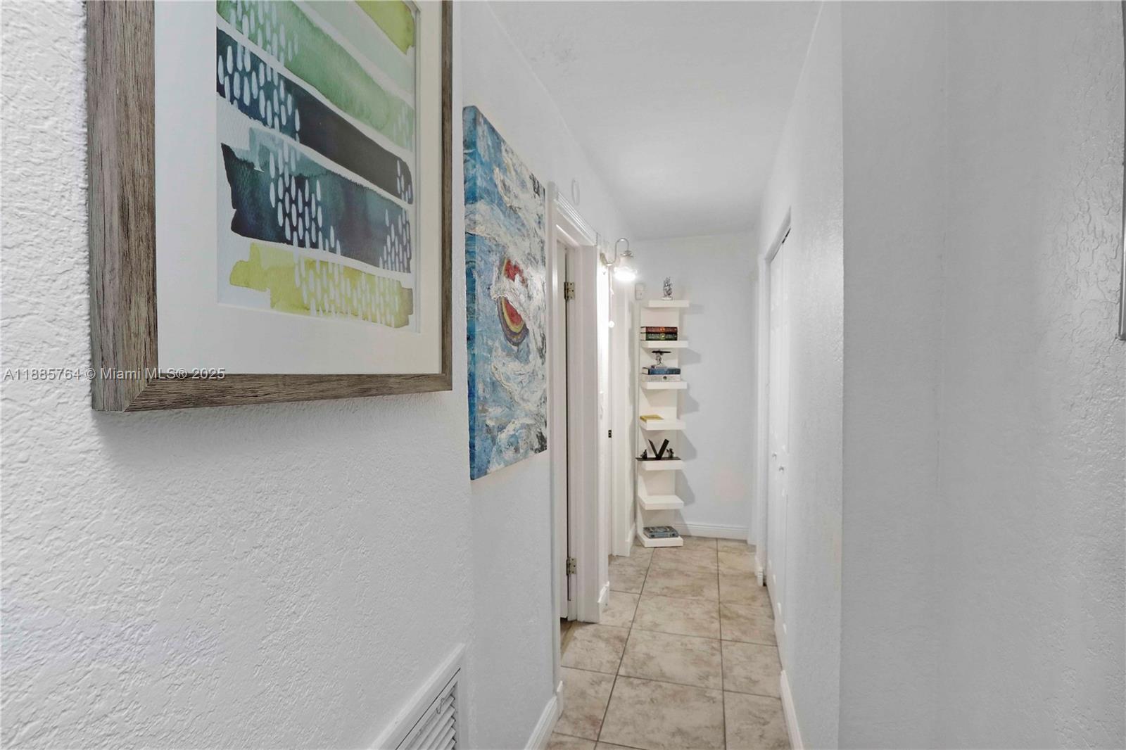 MONTEREY GARDENS OF PINEC - Residential