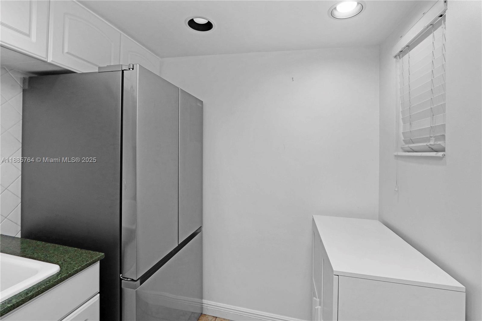 MONTEREY GARDENS OF PINEC - Residential