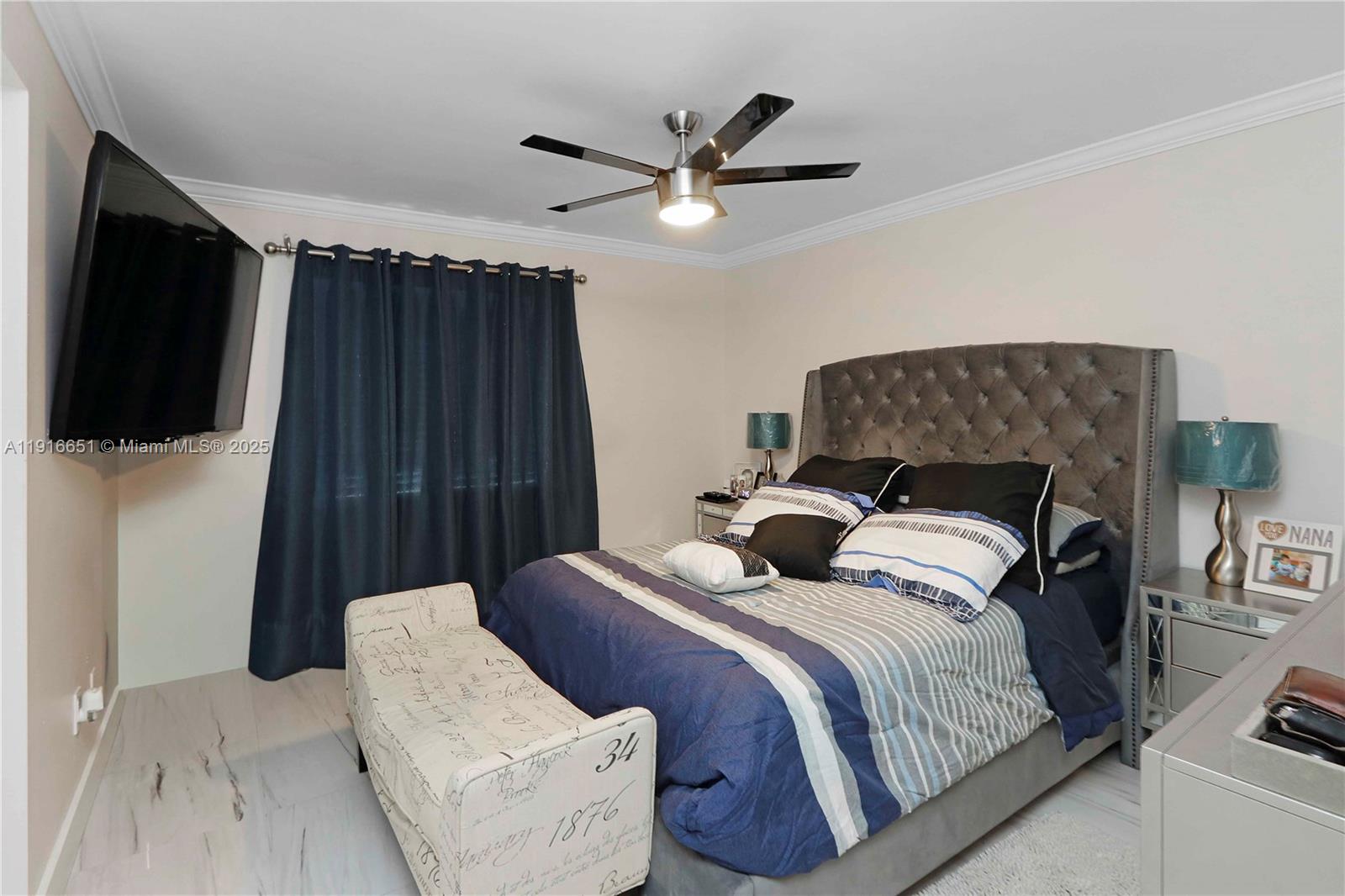 MEADOW WOOD MANOR SEC 3 - Residential