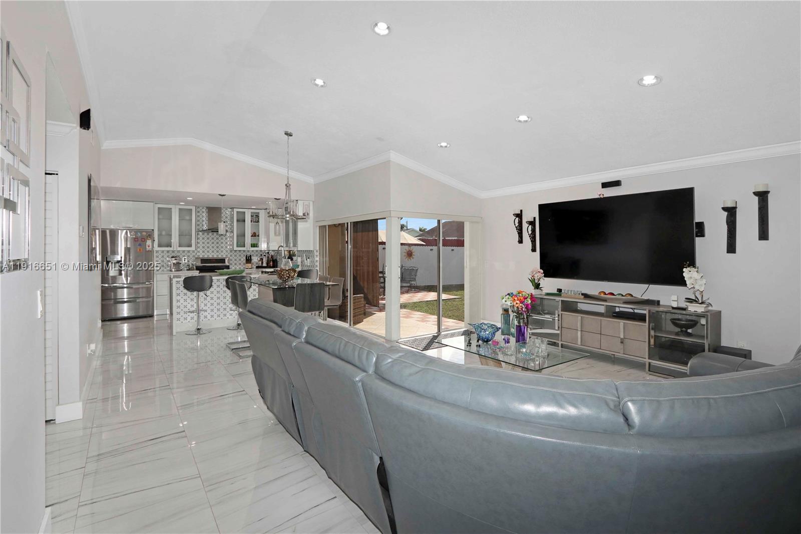 MEADOW WOOD MANOR SEC 3 - Residential