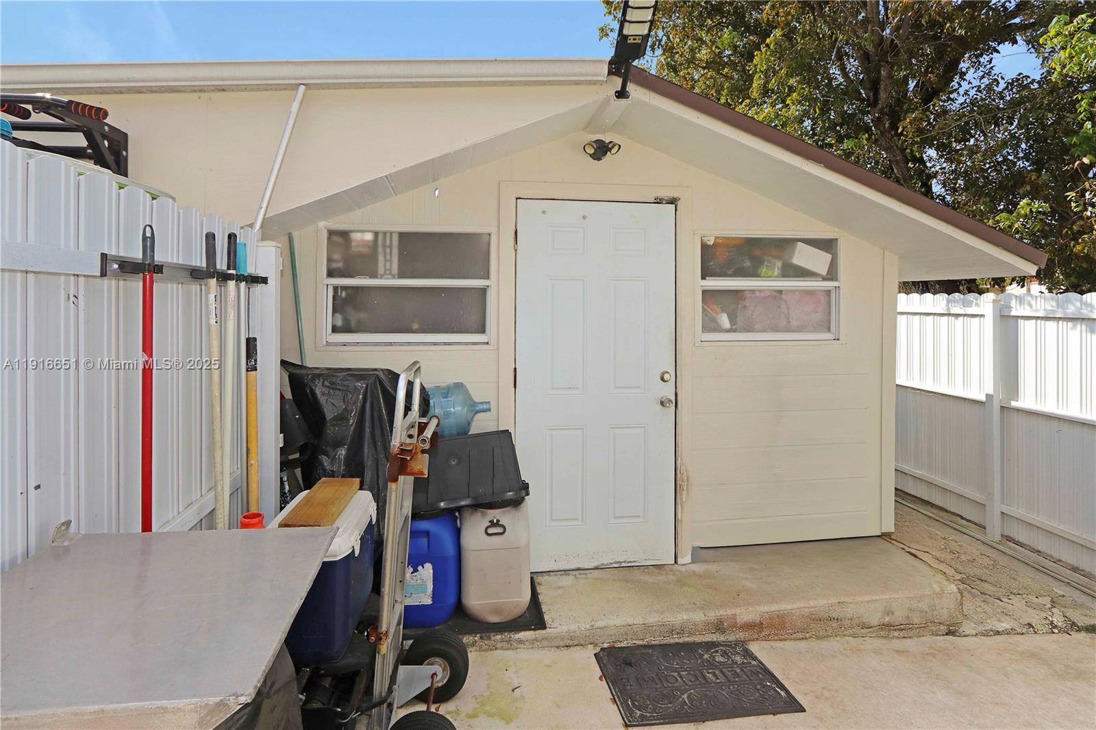 MEADOW WOOD MANOR SEC 3 - Residential