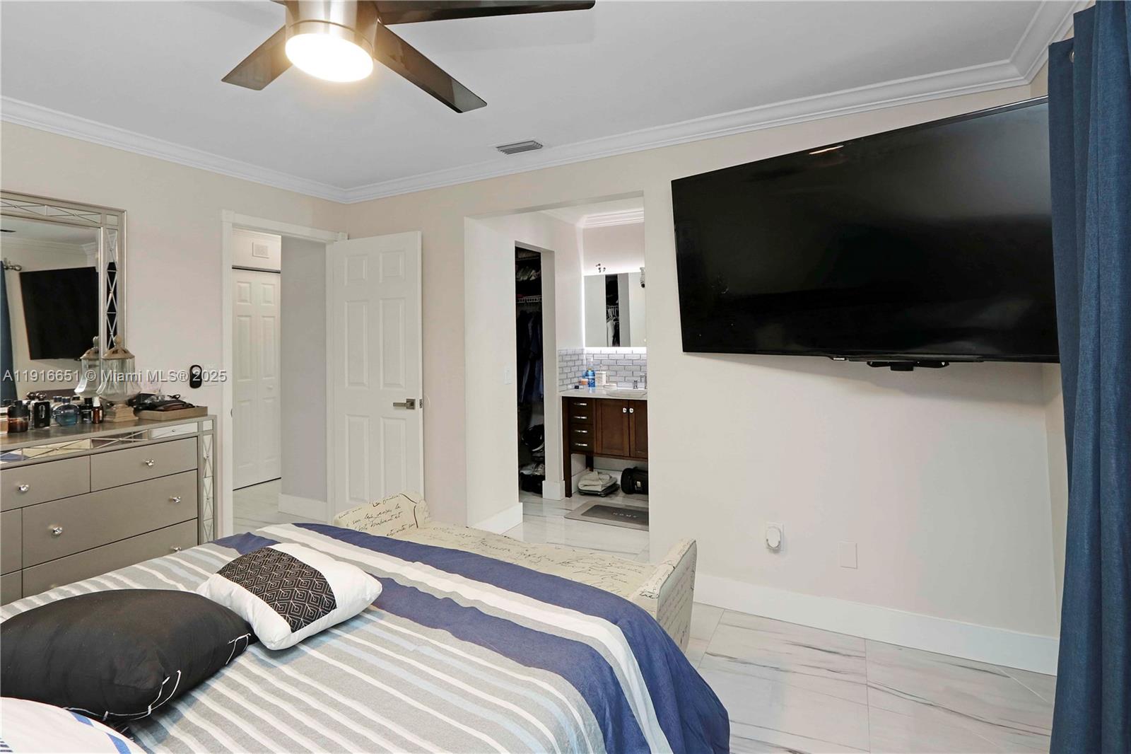 MEADOW WOOD MANOR SEC 3 - Residential