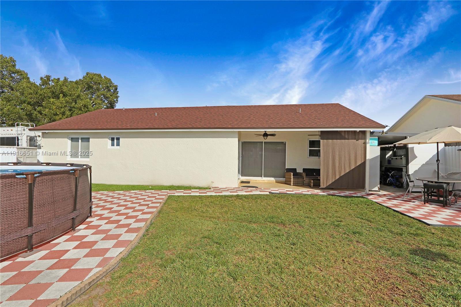 MEADOW WOOD MANOR SEC 3 - Residential