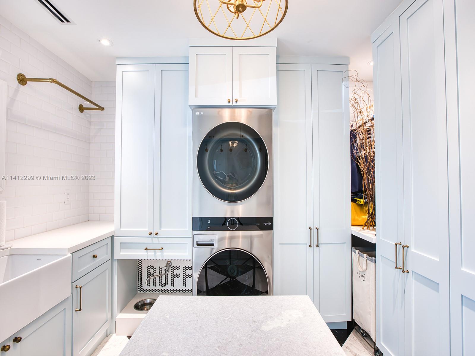 KINGS BAY PINES 1ST ADDN - Residential