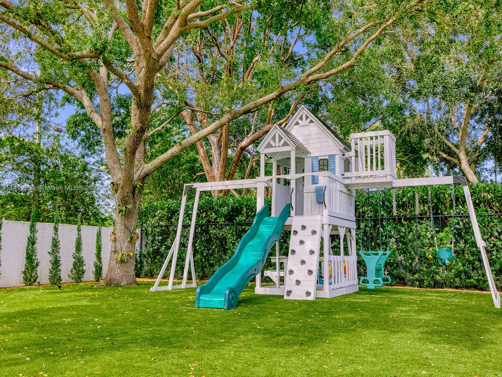 KINGS BAY PINES 1ST ADDN - Residential