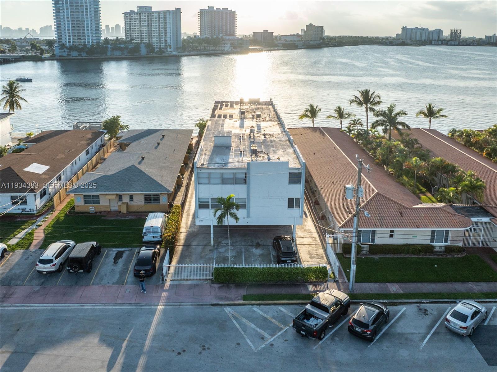 ENCLAVE TOWER CONDO - Land