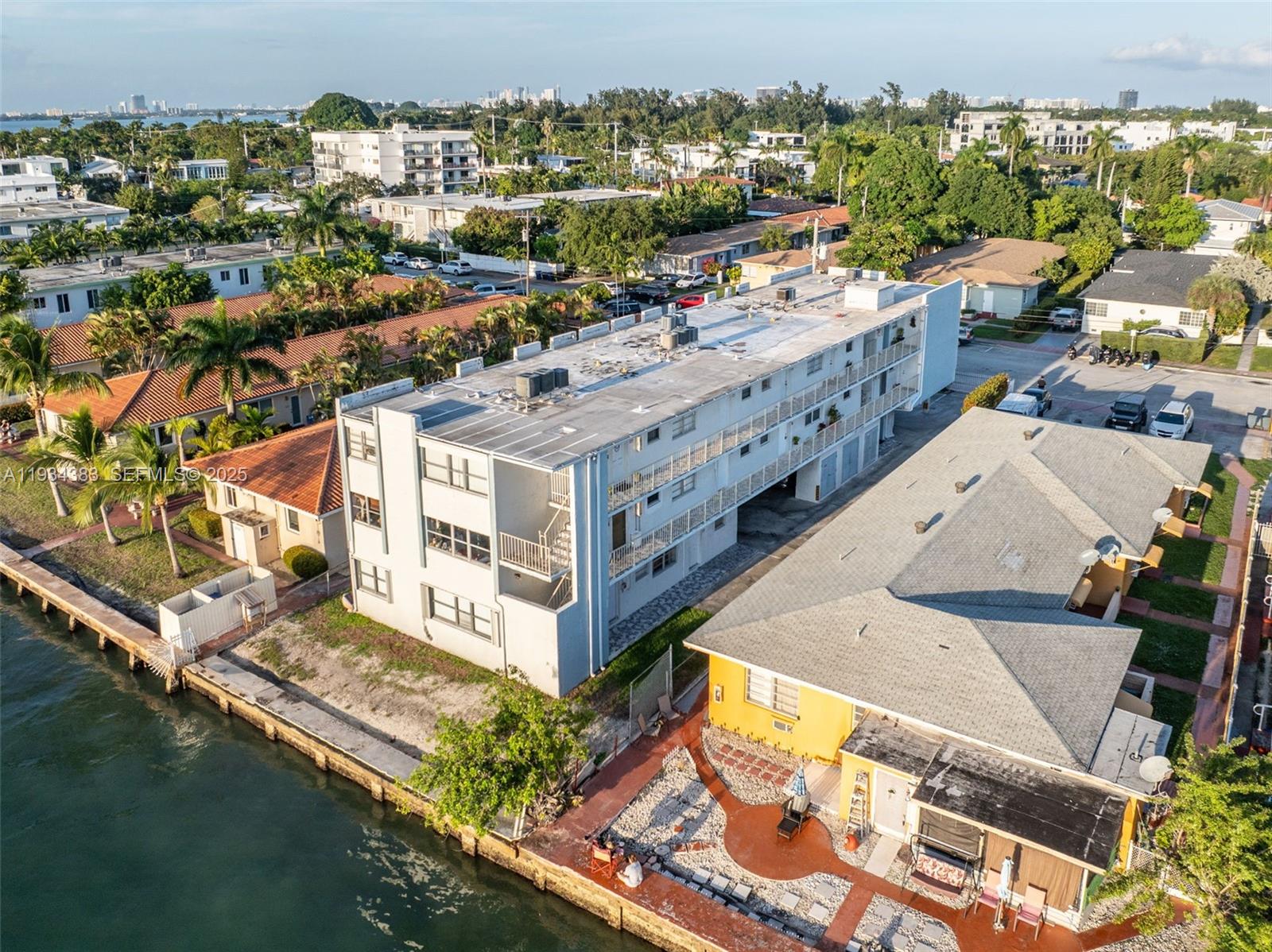 ENCLAVE TOWER CONDO - Land