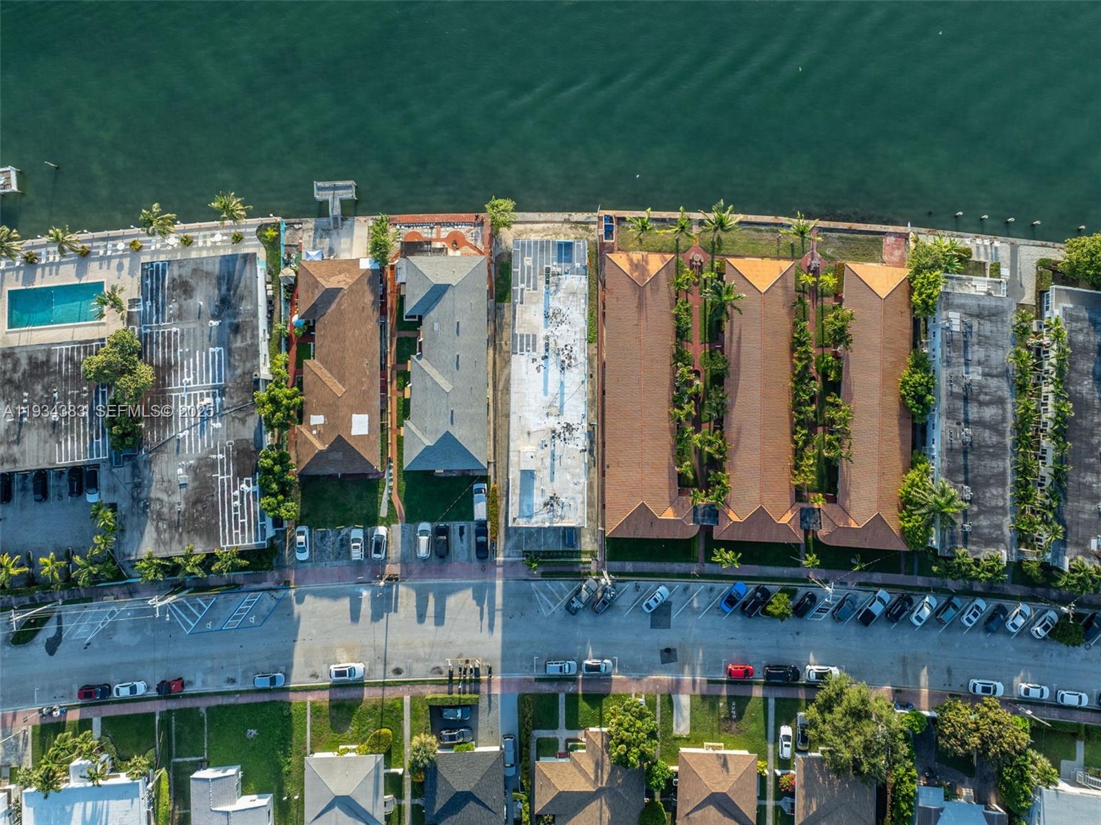 ENCLAVE TOWER CONDO - Land