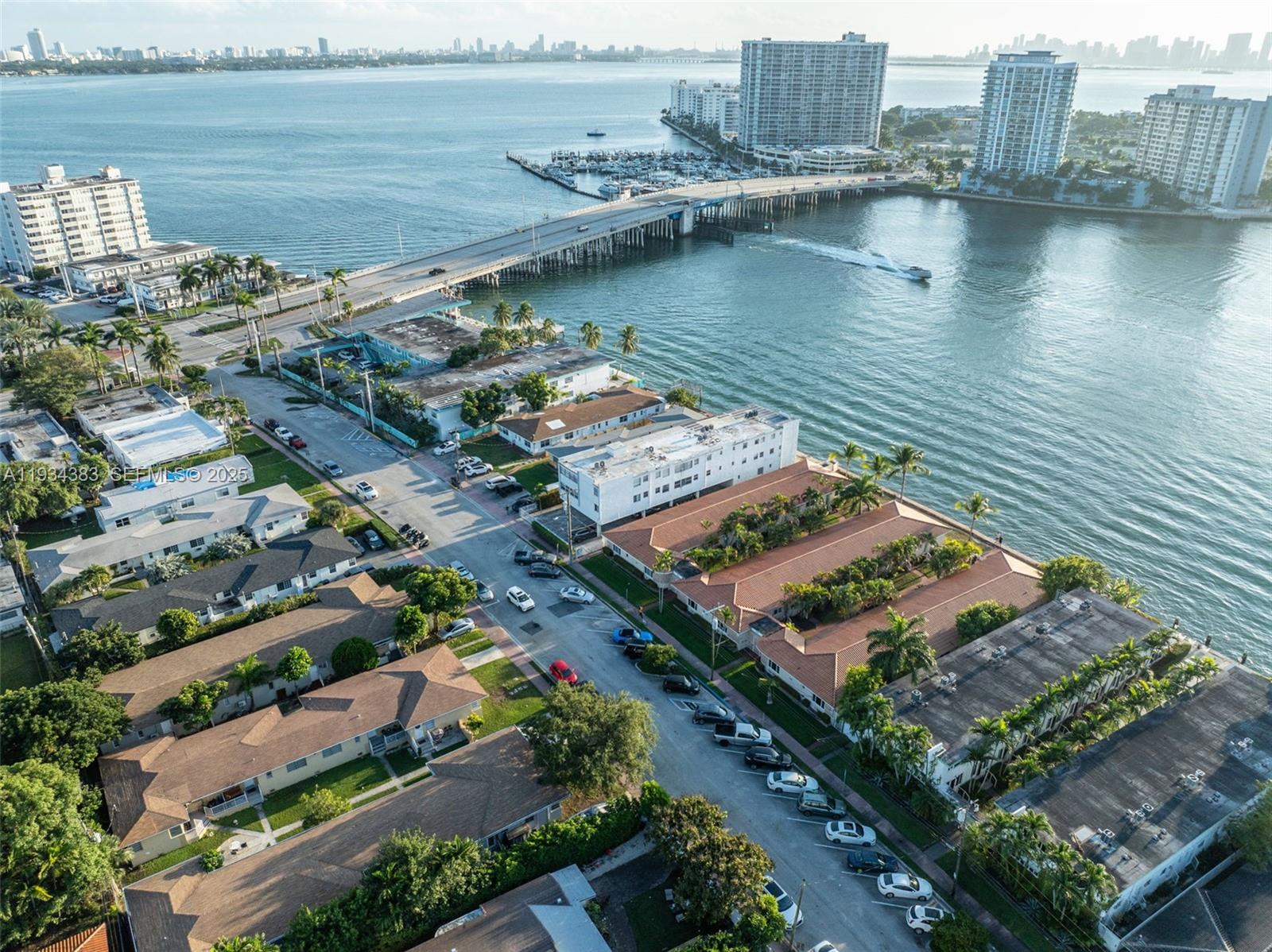 ENCLAVE TOWER CONDO - Land